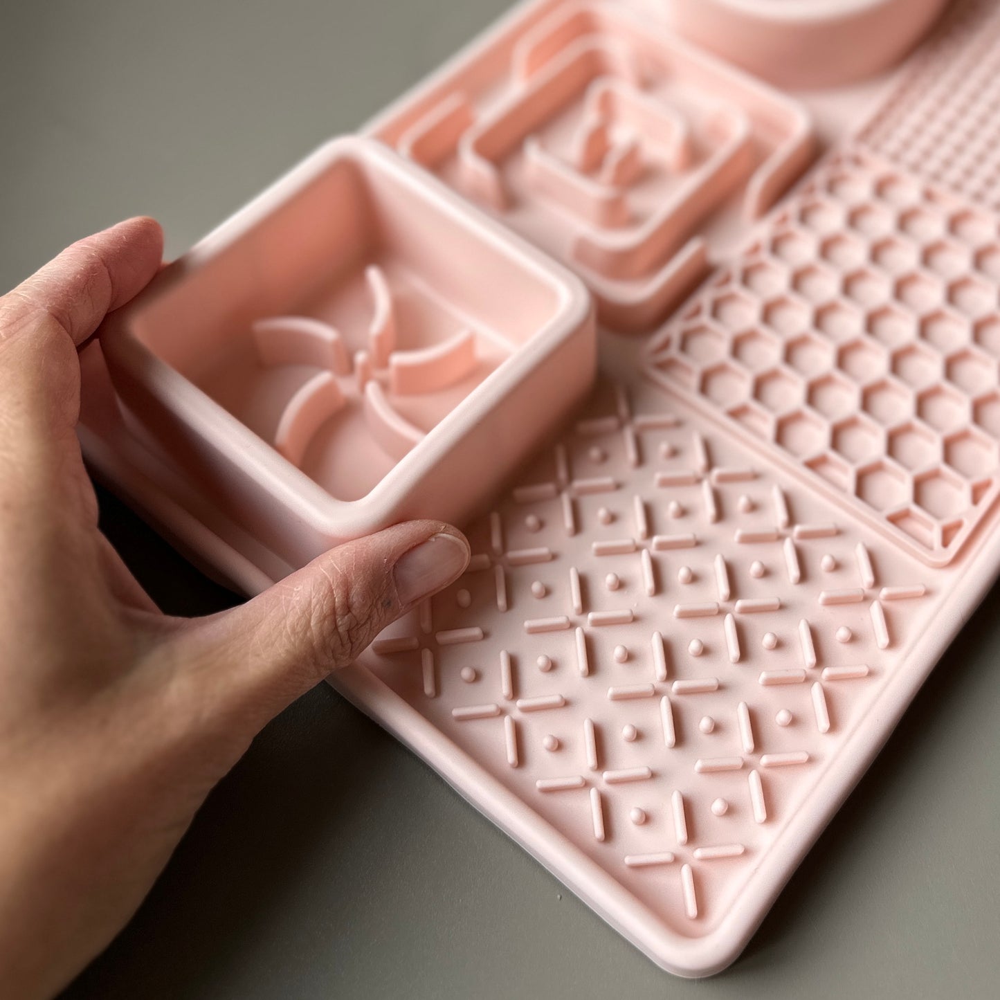 3 in 1 Slow Feeder Lick Mat