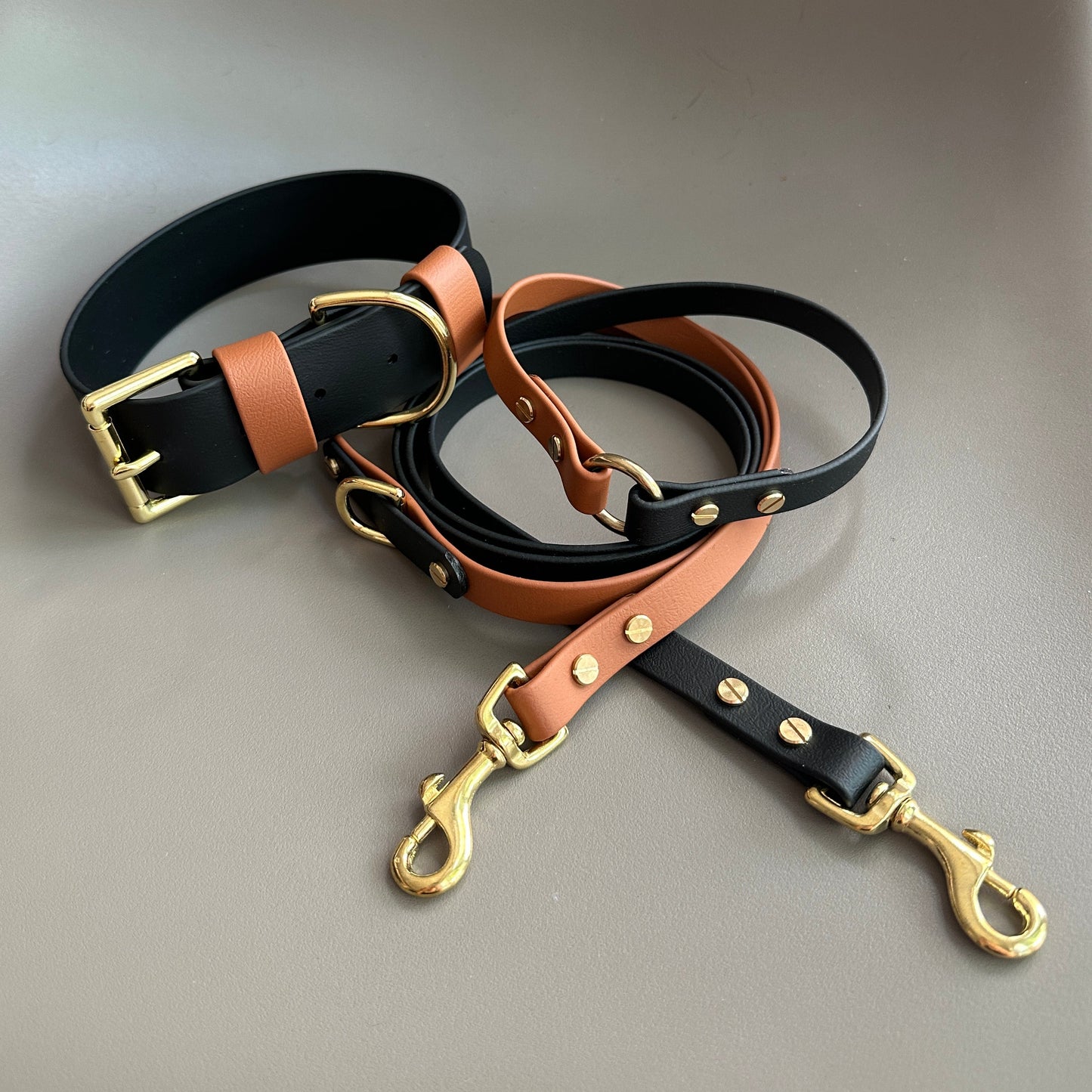 Castor Fire Wide 38mm BioThane® Collar