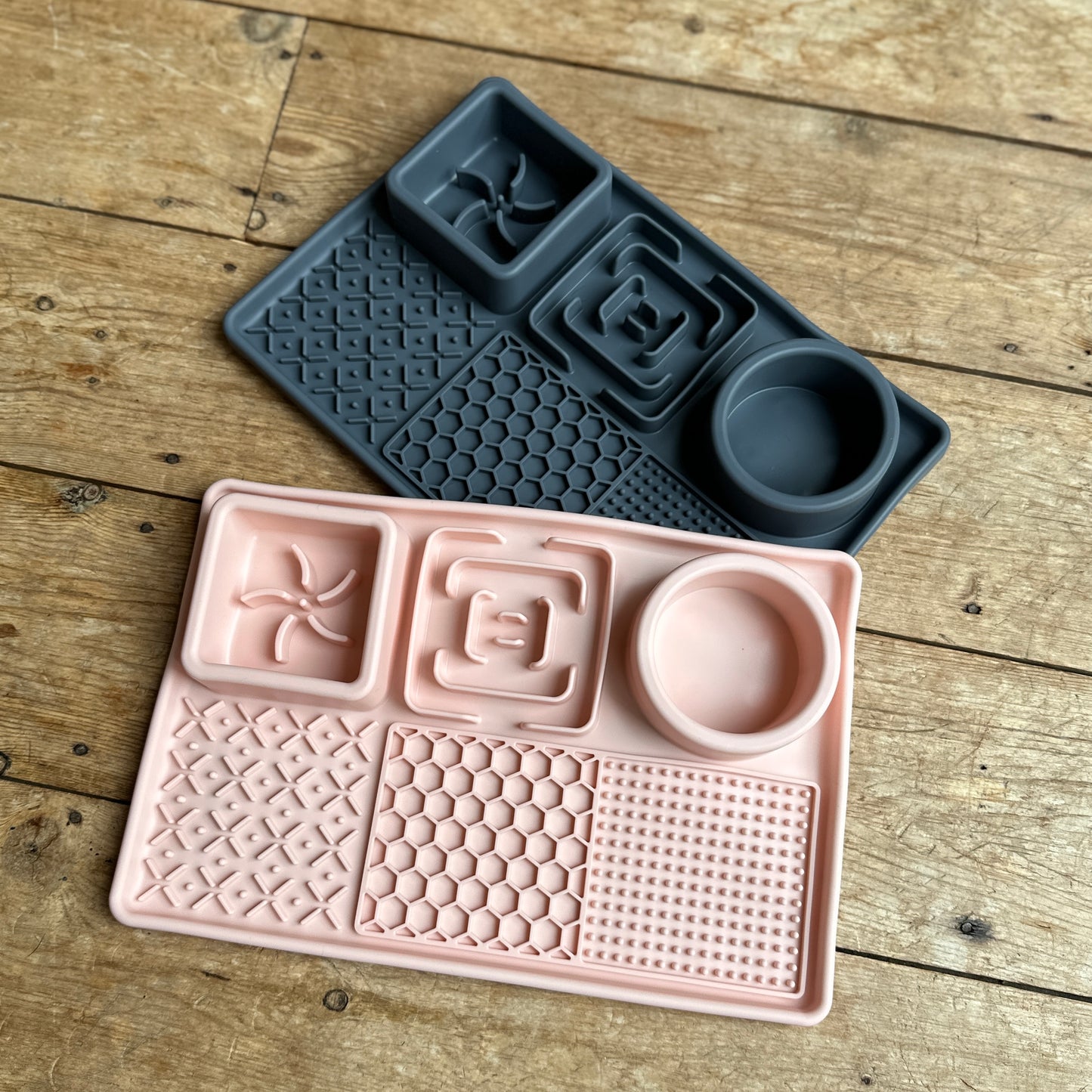 3 in 1 Slow Feeder Lick Mat