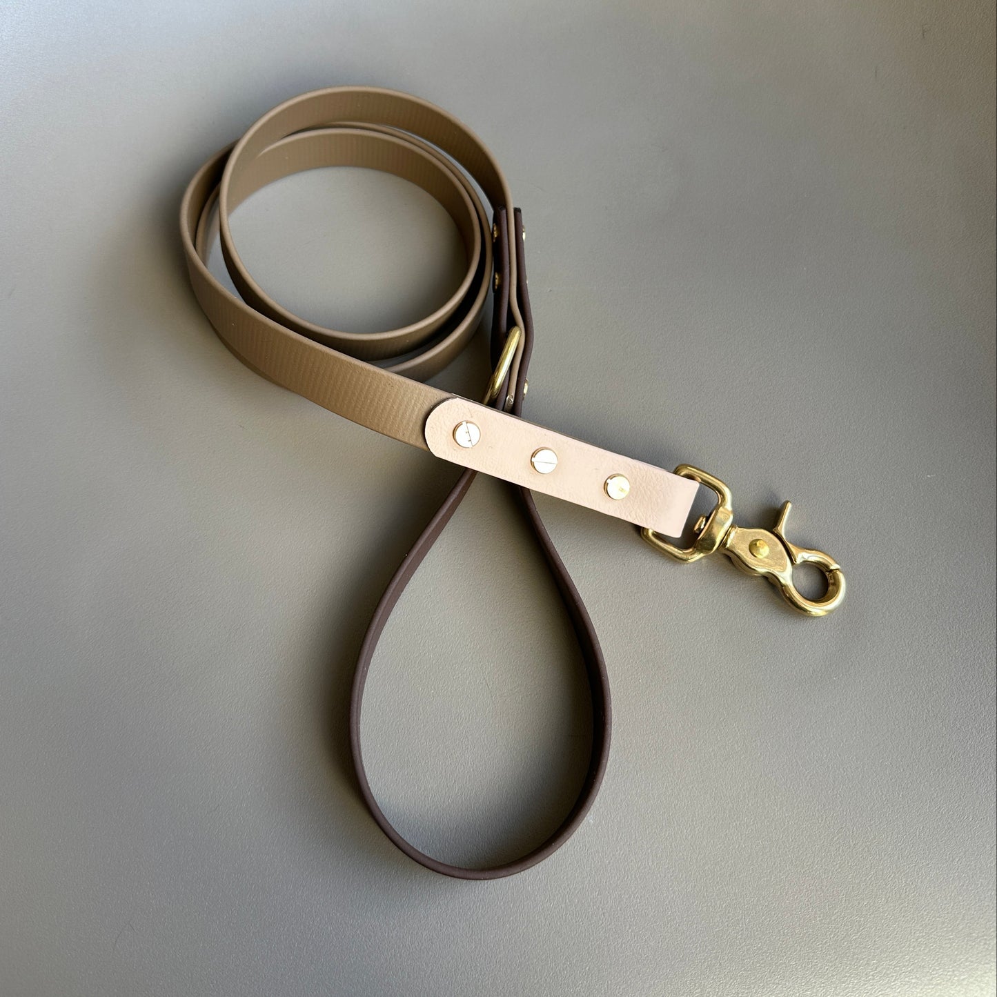 Coffee Colourblock BioThane® Lead